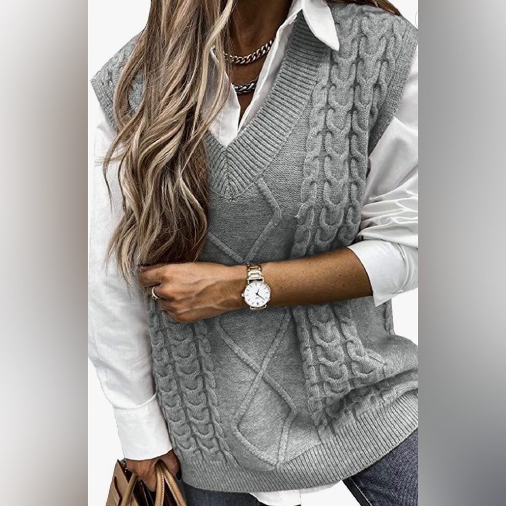 -Light Grey Toned Sweater Vest-
